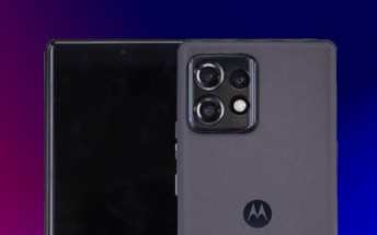 Possible Motorola Moto X40 sighting on TENAA shows a quad-curved display