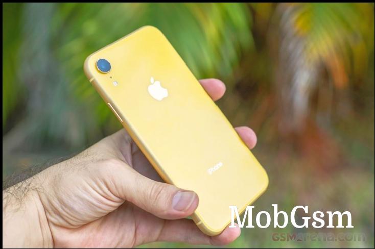 Apple iPhone XR