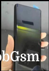 Leaked spy photos of Mate 30 Pro