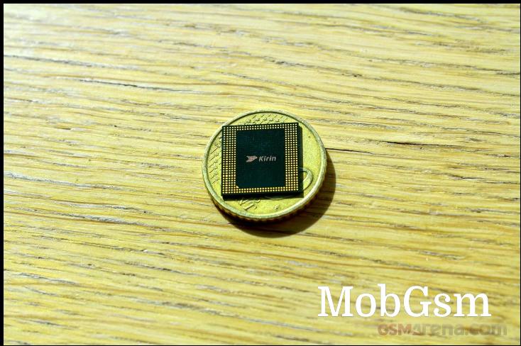 Kirin 990 unveiled, built on the 7nm+ process and features integrated 5G modem