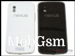 Nexus 4 in Black and in White