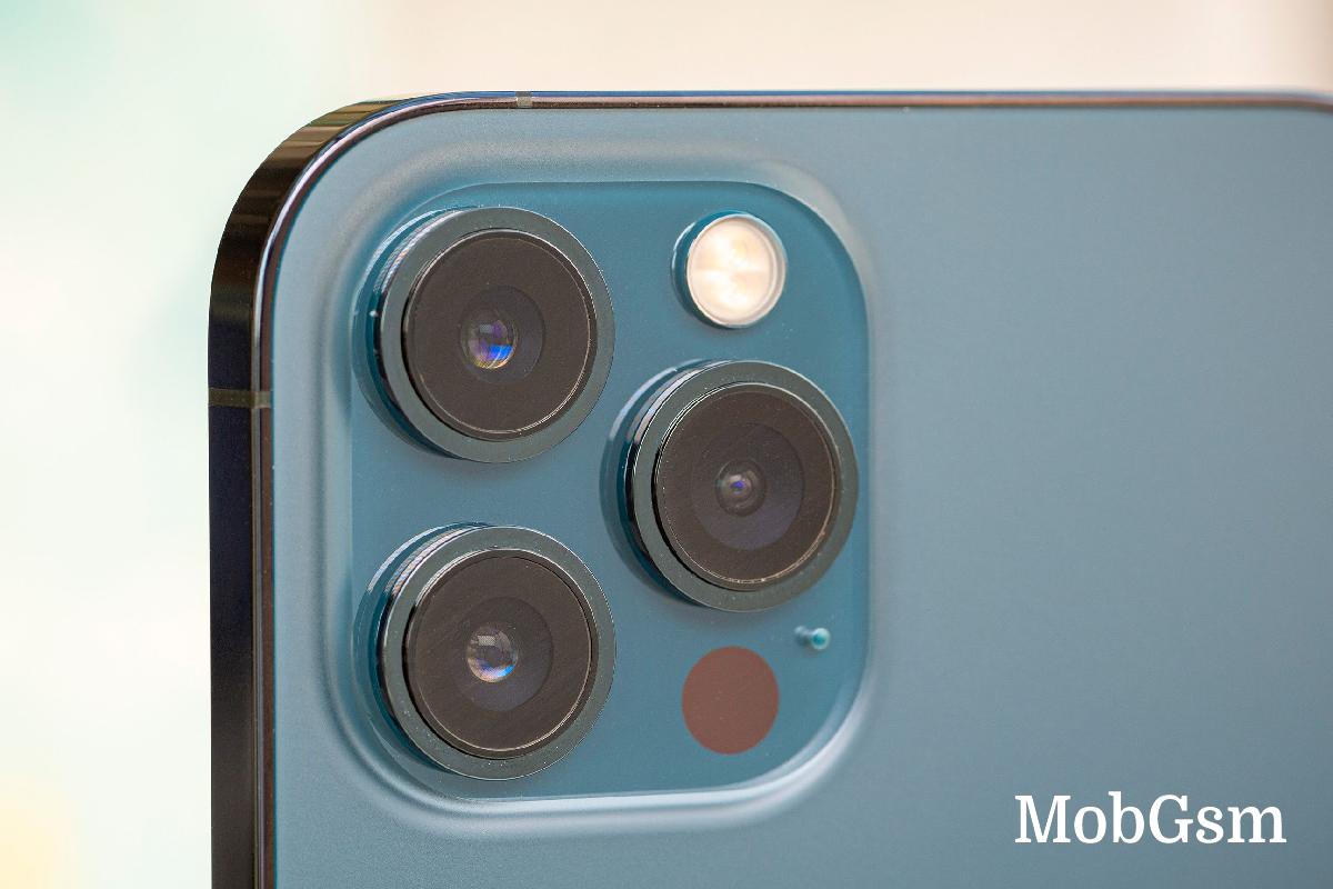 Apple to introduce a new telephoto camera with iPhone 15