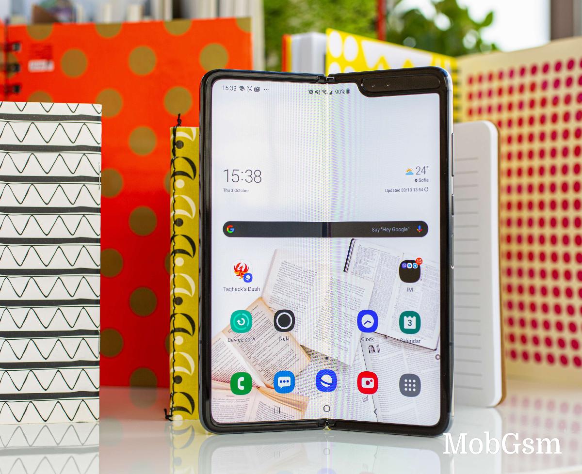 Samsung Galaxy Fold 5G gets Android 12 and OneUI 4.0 update