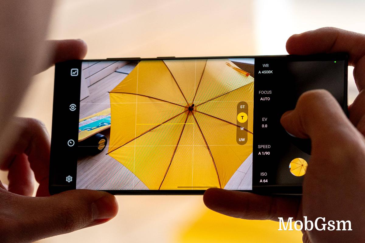 Samsung releases the Expert RAW app for Galaxy S22 series
