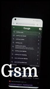 Some users report green tint issues on their Nothing phone (1) displays