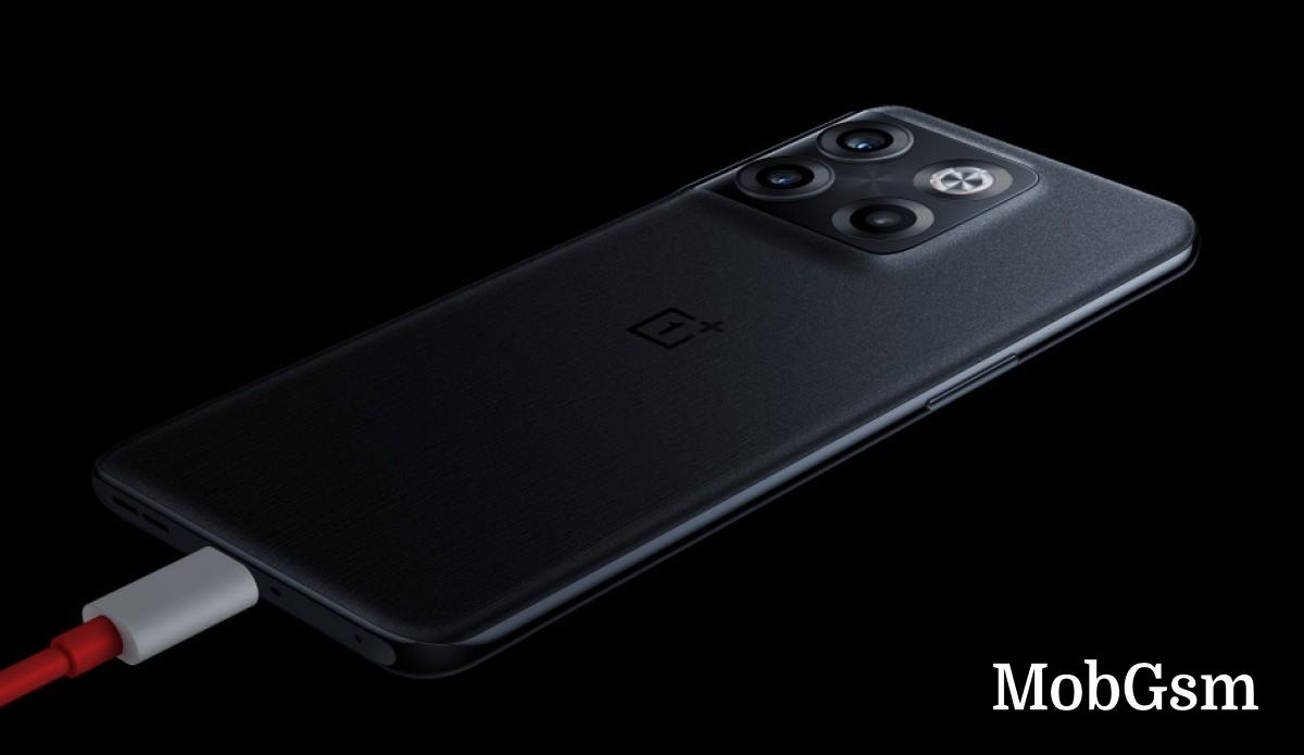 OnePlus 10T debuts with 6.7-inch display, SD 8+ Gen 1, 150W fast charging