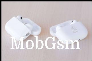 New AirPods Pro 2 on the left, AirPods Pro on the right