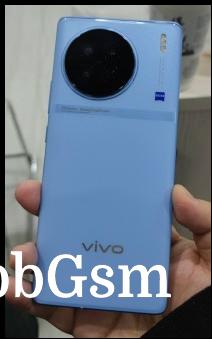 vivo X90 in Blue