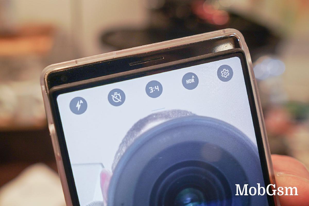 Motorola rollable concept hands-on