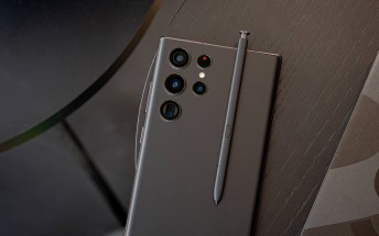 Unlocked Samsung Galaxy S22 series units are receiving One UI 5.1 in the US