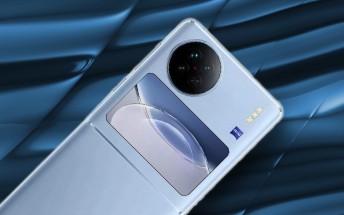 Leak: the vivo X Flip will have a 6.8" 120Hz display and 50+12MP dual camera