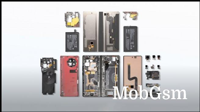 vivo X Fold2 in disassembled form