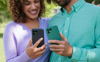 Modular Fairphone 4 finally lands in the US but isn't running Android anymore