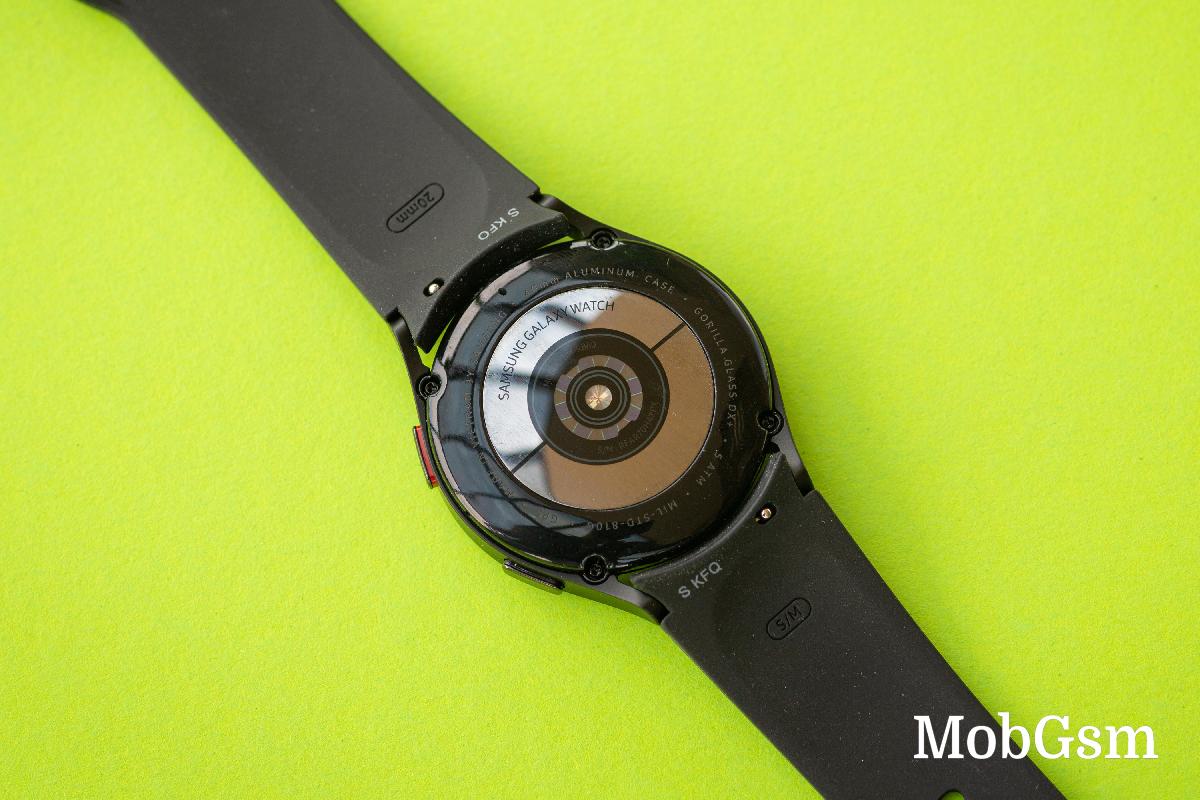 Samsung Galaxy Watch4 and Galaxy Watch4 Classic get Wear OS 4 update