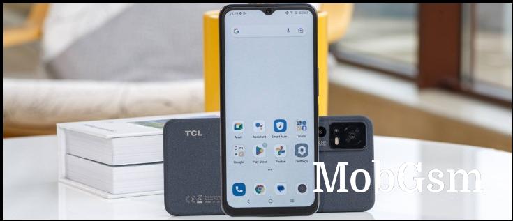 TCL 40 NxtPaper 5G unboxing