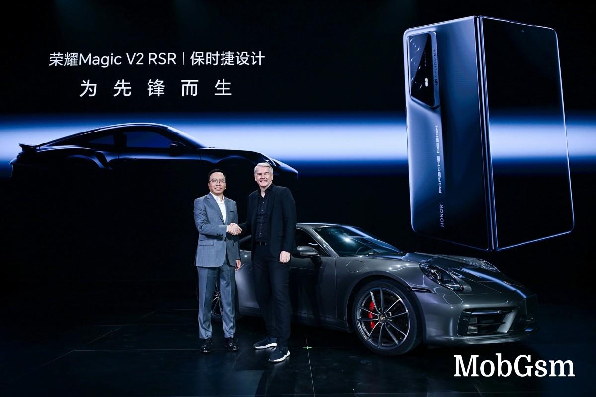 George Zhao, Honor CEO with Stefan Buescher, Chairman of the Executive Board of Porsche Lifestyle Group