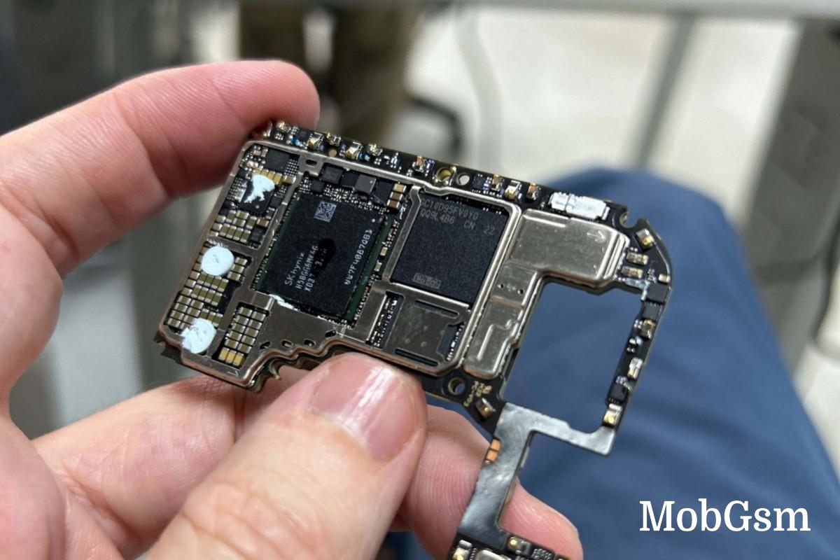 Huawei Pura 70 Pro teardown reveals even more China-made parts