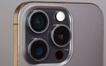 Report: Apple to make iPhone batteries easier to replace