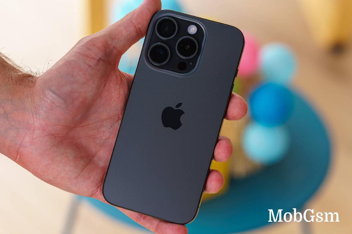 iPhone 17 series again rumored to sport 24MP selfie camera