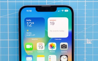 Gurman: Apple to launch new iPhone SE in 2025 with no home button