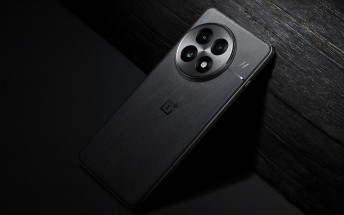 Take a look at the OnePlus 13 in all its glory