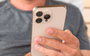 Fewer iPhone buyers are paying up for storage upgrades in the US 