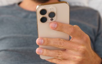 iOS 18.2.1 arrives with critical bug fixes 
