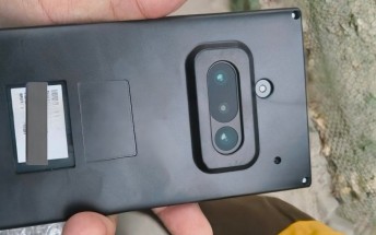 Nothing Phone (3a) hands-on image leaks along with details about the Nothing Phone (3a) Pro