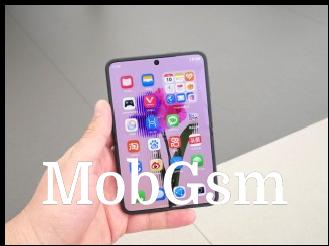The 6.3” display is quite spacious and also usable when half folded