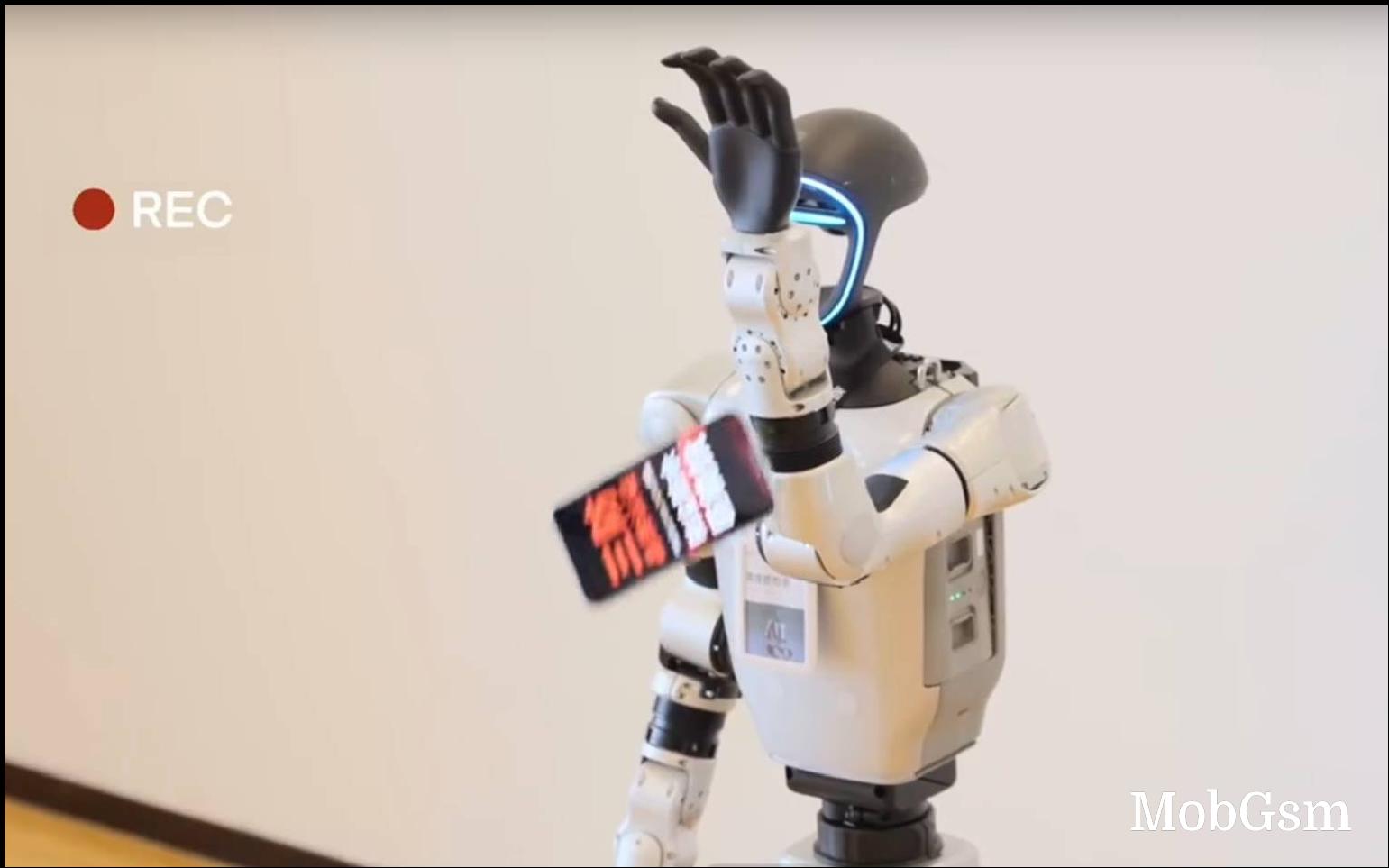 Meizu uses a robot to do the drop tests of the Meizu Note 16 Pro