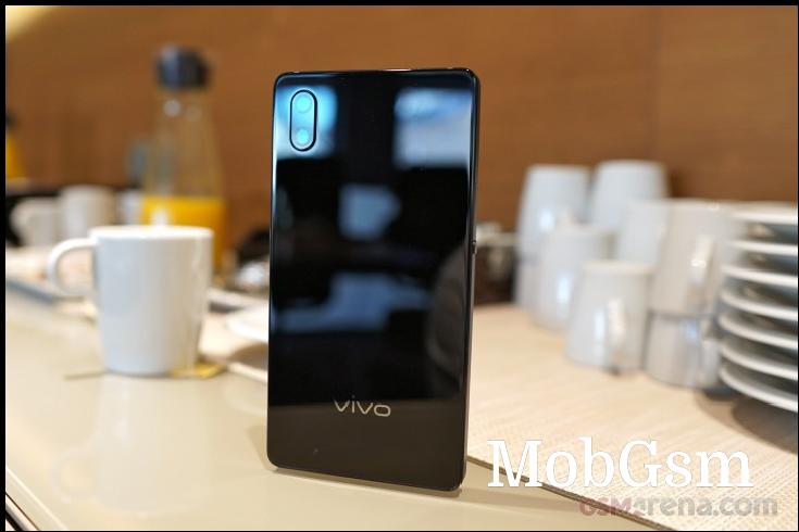 vivo APEX