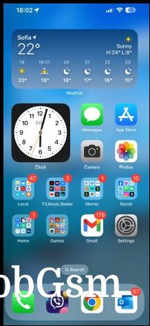 Homescreen - Apple iPhone 16 review